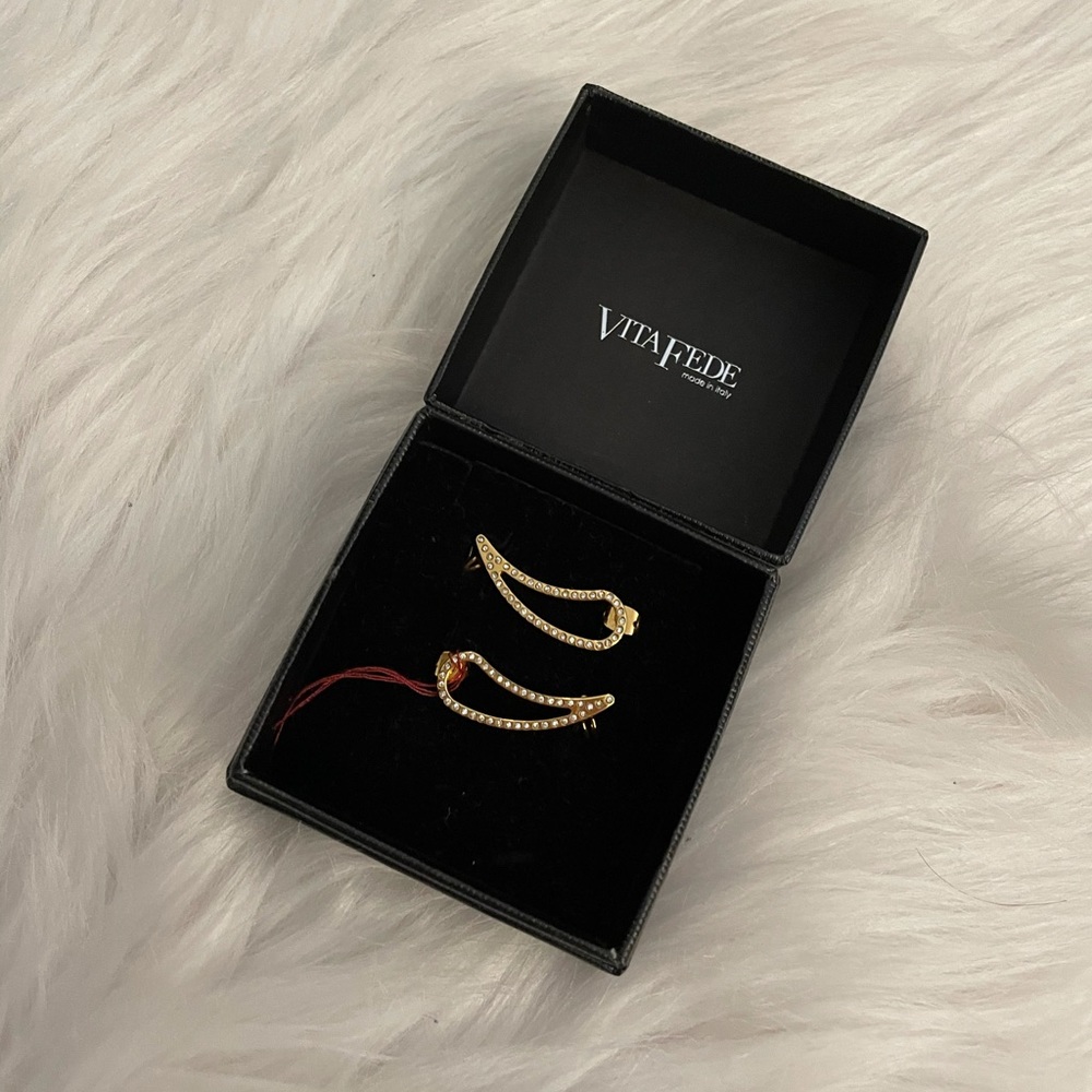 Vita Fede Wing Ear Climber
